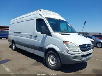  Salvage Mercedes-Benz Sprinter 2500