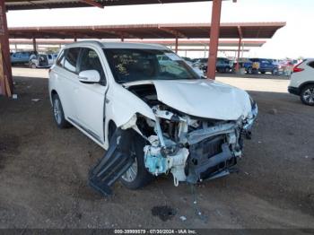  Salvage Mitsubishi Outlander