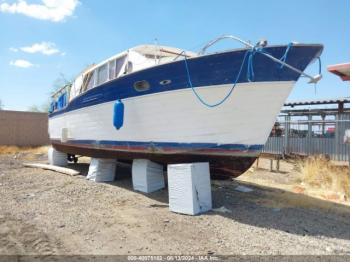  Salvage Chris Craft Other