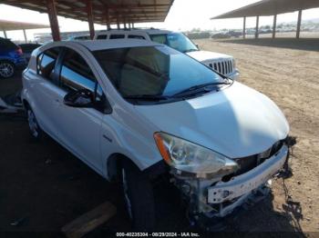  Salvage Toyota Prius c