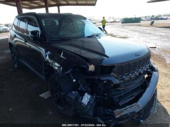  Salvage Jeep Grand Cherokee