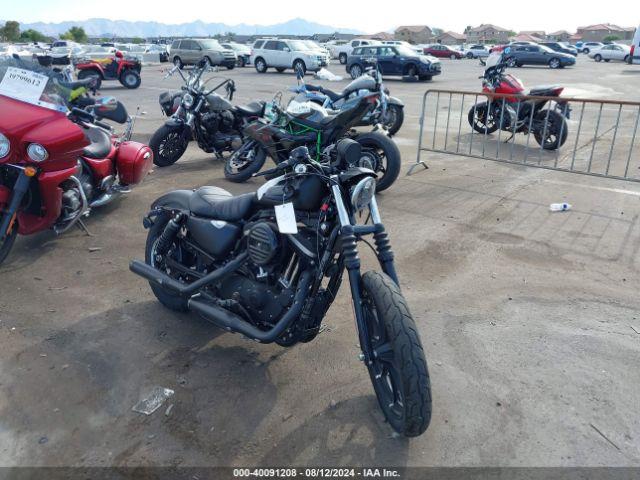  Salvage Harley-Davidson Xl883