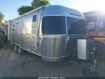  Salvage Airstream International