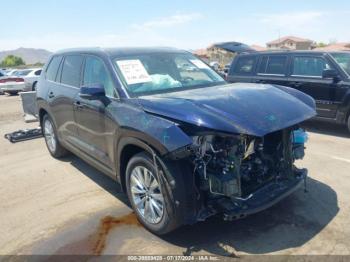  Salvage Toyota Grand Highlander