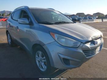  Salvage Hyundai TUCSON