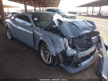  Salvage Dodge Challenger