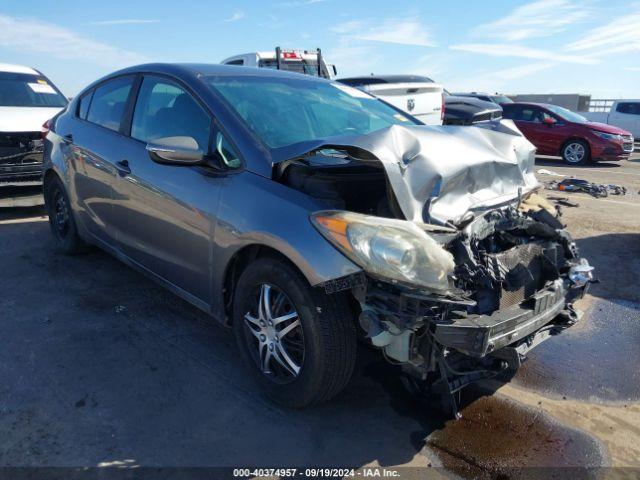  Salvage Kia Forte