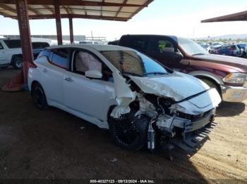  Salvage Nissan LEAF