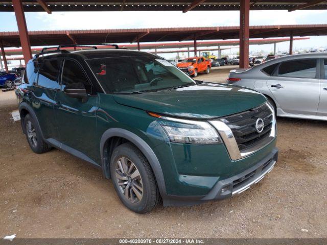  Salvage Nissan Pathfinder