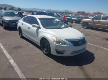  Salvage Nissan Altima