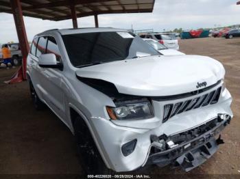  Salvage Jeep Grand Cherokee