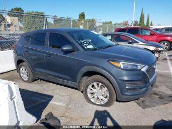  Salvage Hyundai TUCSON