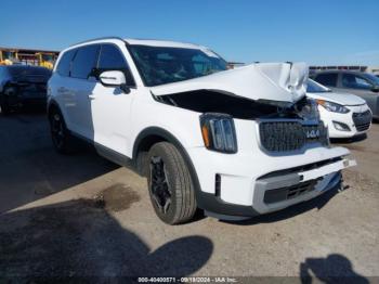  Salvage Kia Telluride