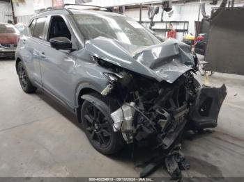  Salvage Nissan Kicks