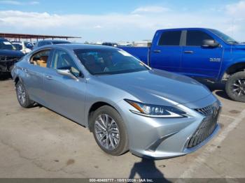  Salvage Lexus Es