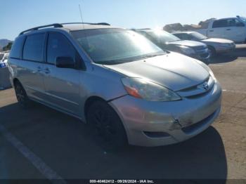  Salvage Toyota Sienna