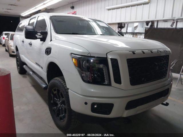  Salvage Nissan Titan