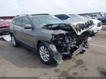  Salvage Jeep Cherokee