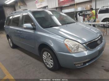  Salvage Kia Sedona