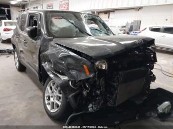  Salvage Jeep Renegade