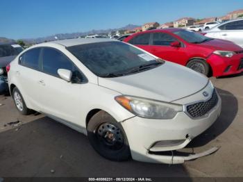  Salvage Kia Forte