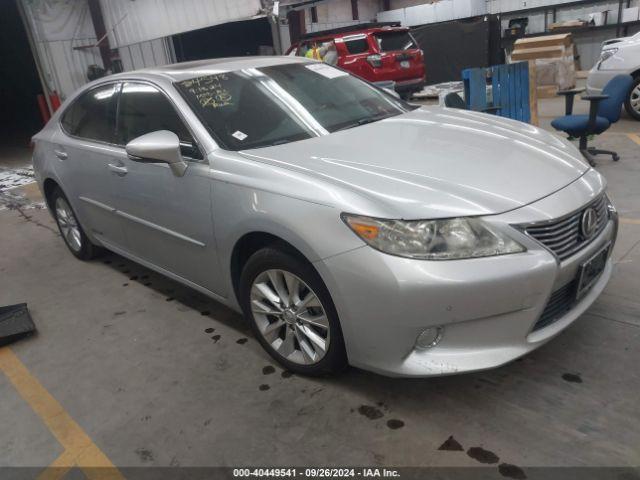  Salvage Lexus Es