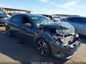  Salvage Hyundai ELANTRA