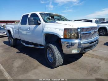  Salvage Chevrolet Silverado 2500