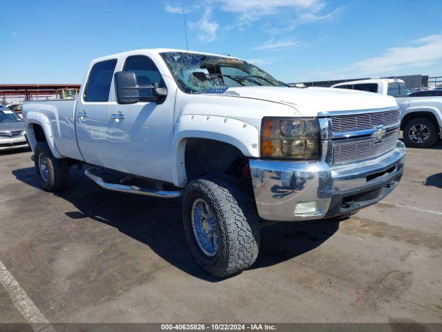  Salvage Chevrolet Silverado 2500