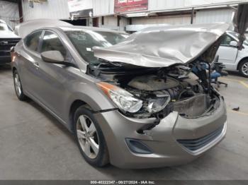  Salvage Hyundai ELANTRA