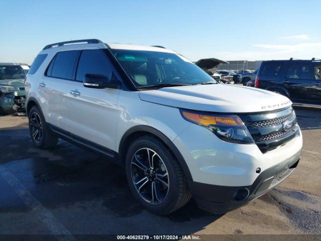  Salvage Ford Explorer