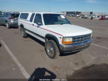  Salvage Dodge Dakota