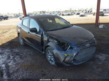  Salvage Toyota Yaris