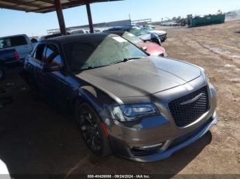  Salvage Chrysler 300