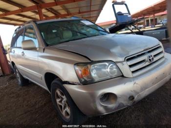  Salvage Toyota Highlander