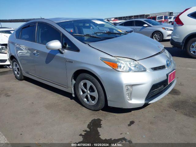  Salvage Toyota Prius