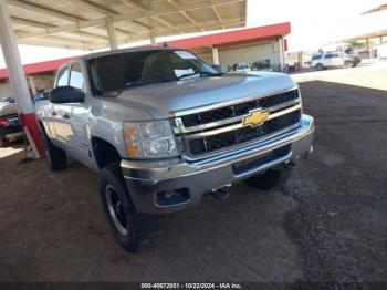  Salvage Chevrolet Silverado 2500