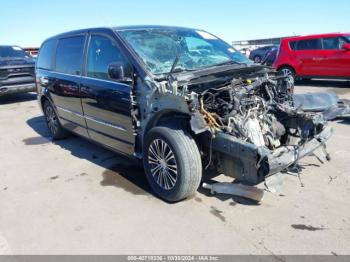  Salvage Chrysler Town & Country