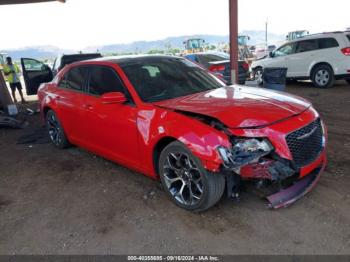  Salvage Chrysler 300