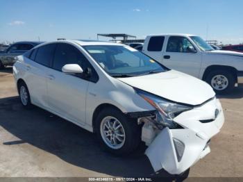  Salvage Toyota Prius