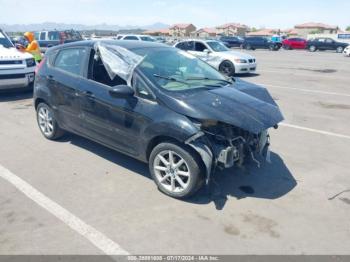  Salvage Ford Fiesta