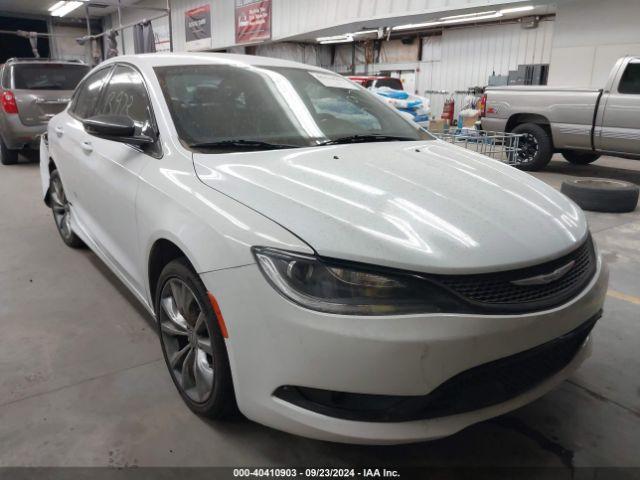  Salvage Chrysler 200