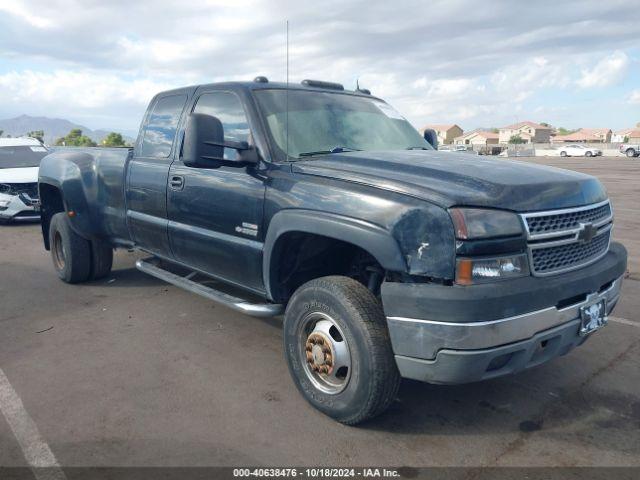  Salvage Chevrolet Silverado 3500