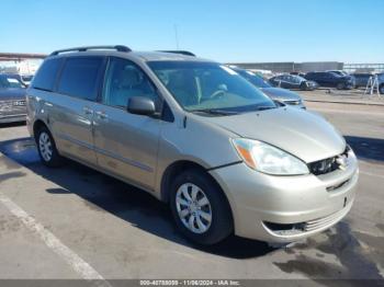  Salvage Toyota Sienna