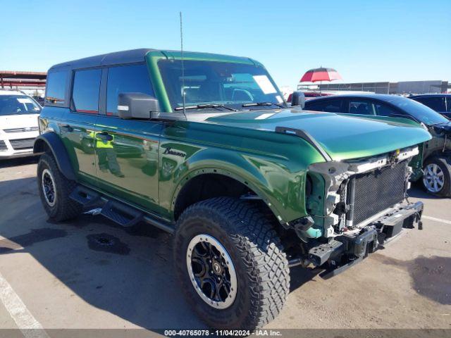  Salvage Ford Bronco