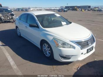  Salvage Nissan Altima