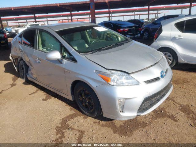  Salvage Toyota Prius