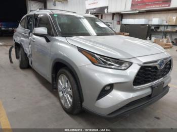  Salvage Toyota Highlander