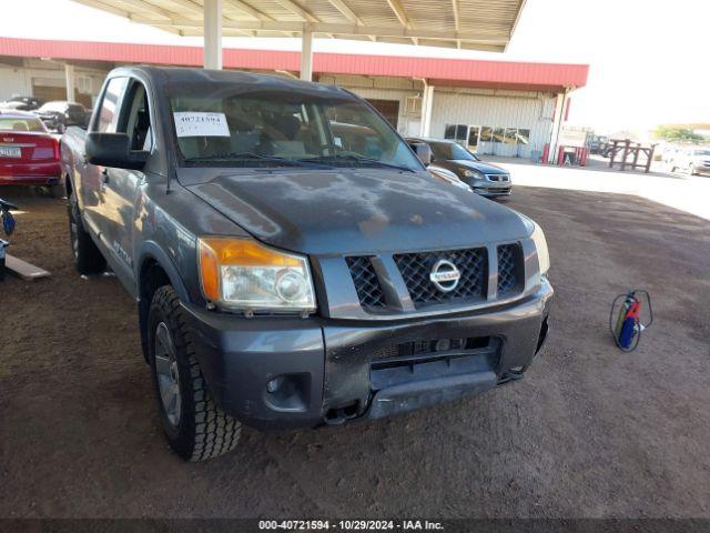  Salvage Nissan Titan