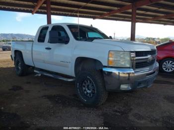  Salvage Chevrolet Silverado 2500